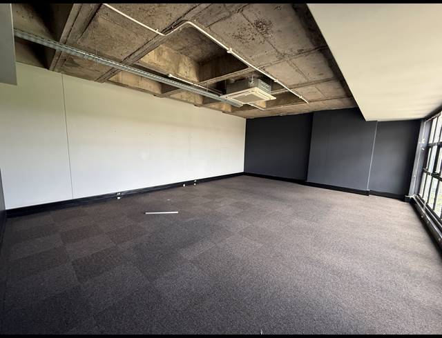 745M² OFFICE TO LET IN ROSEBANK